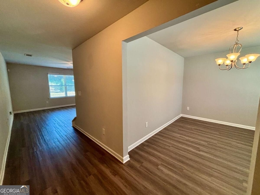 321 Nutwood Trace - Photo 1