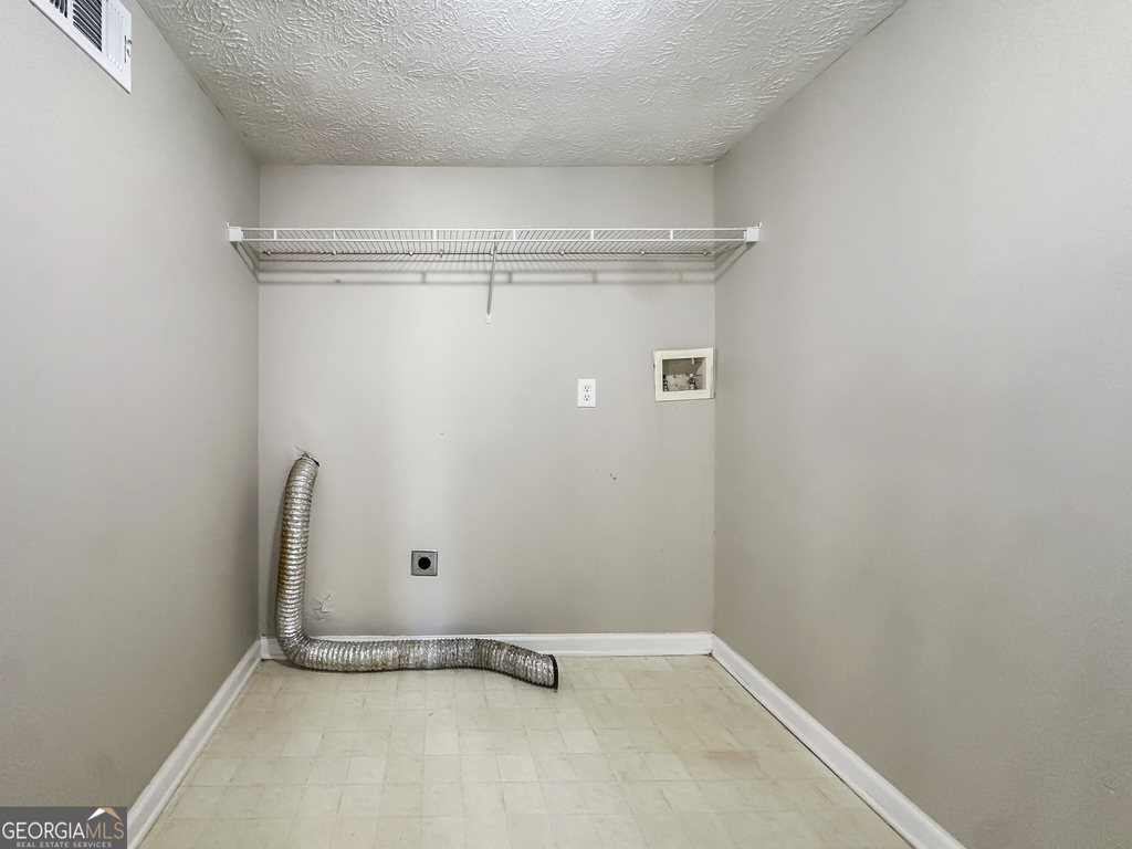 121 Maplewood Drive - Photo 8