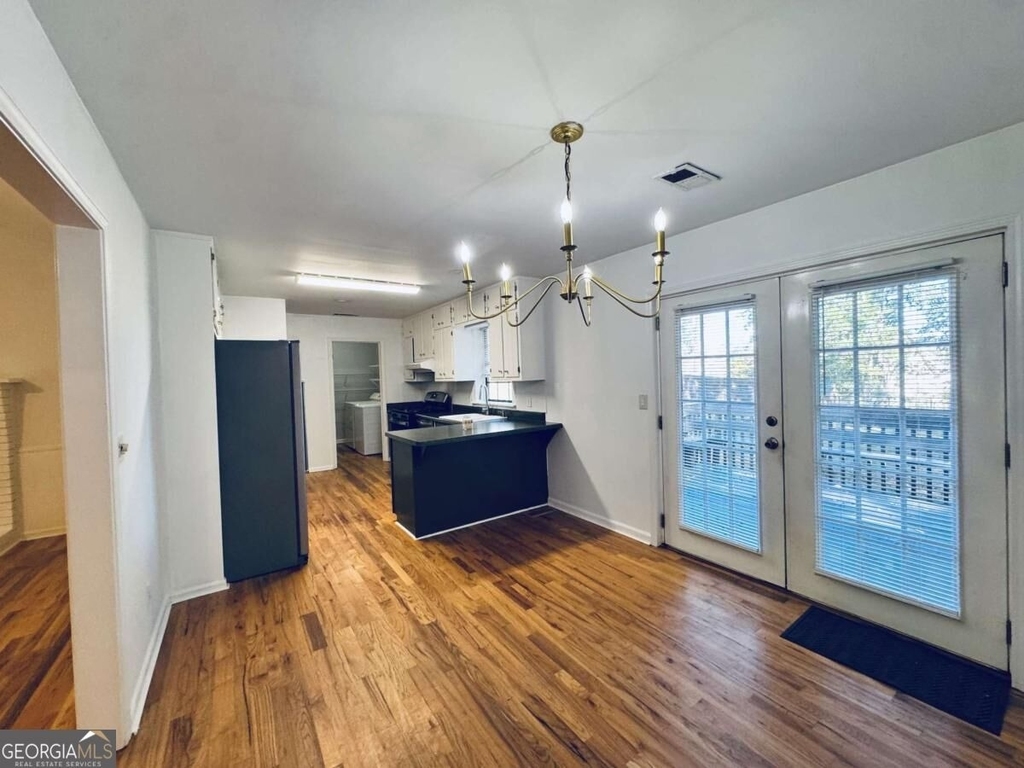 3715 Martin Farm Road - Photo 4