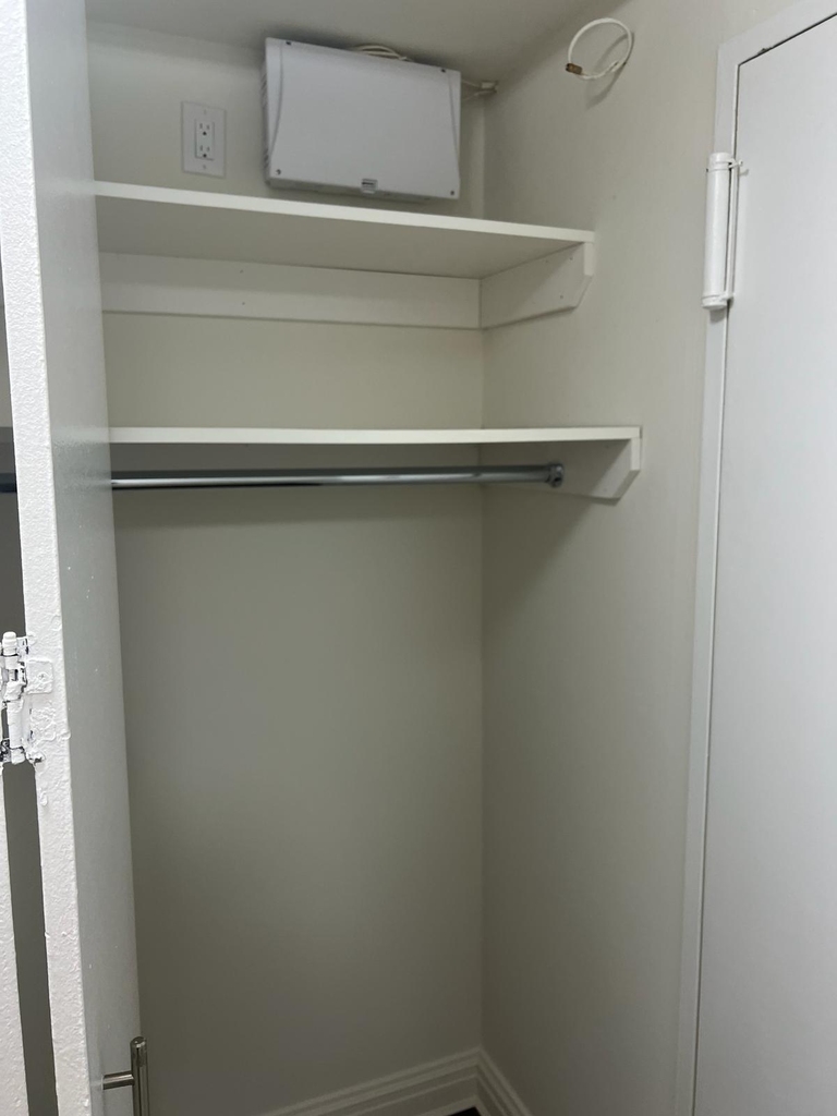 East 71st Street - Photo 9
