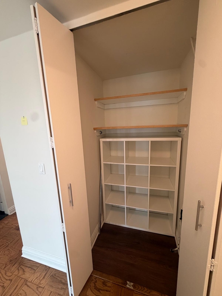 East 71st Street - Photo 8