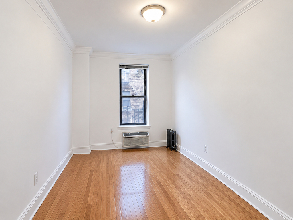  East 83rd Street - Photo 2