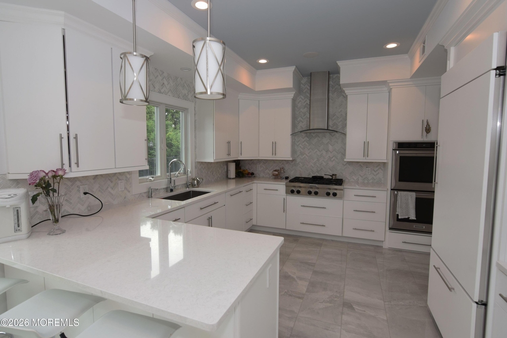 229 Lockwood Avenue - Photo 4