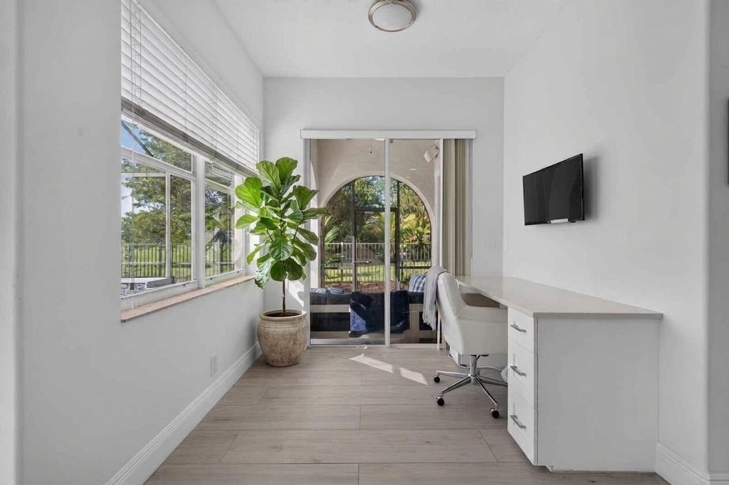 6539 Nw 128th Way - Photo 19