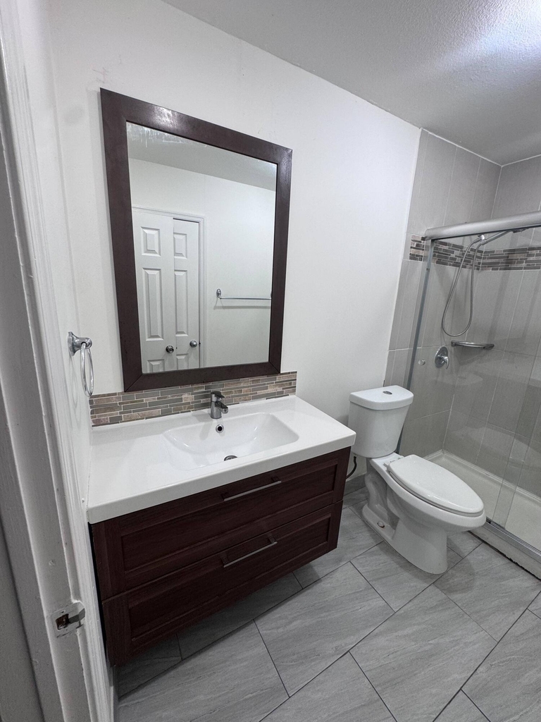 7918 Kimberly Boulevard - Photo 7