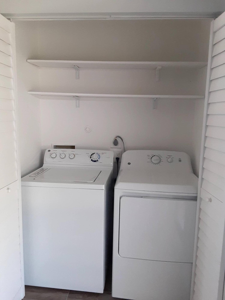 6284 Francis Street - Photo 13