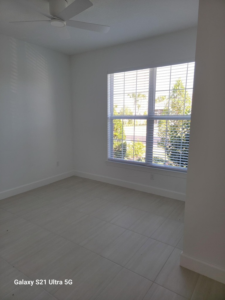 8433 Beagle Terrace - Photo 7