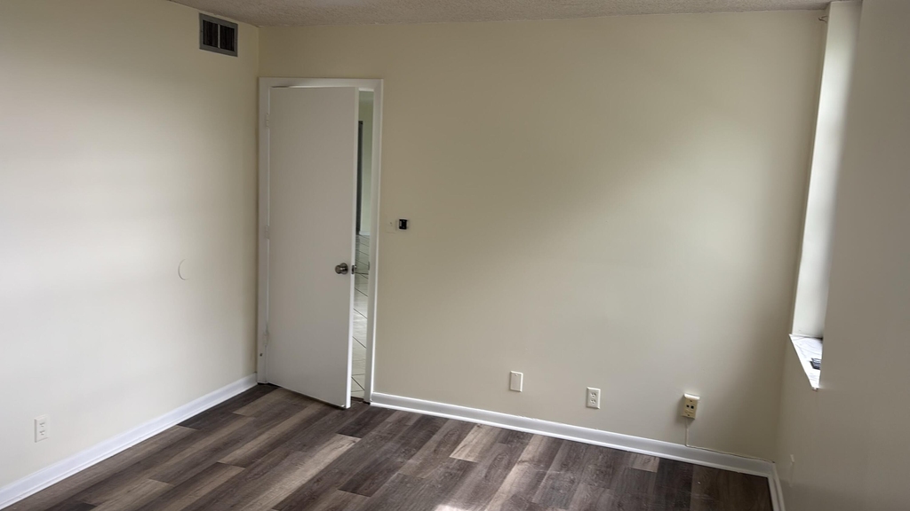 9510 Seagrape Drive - Photo 8