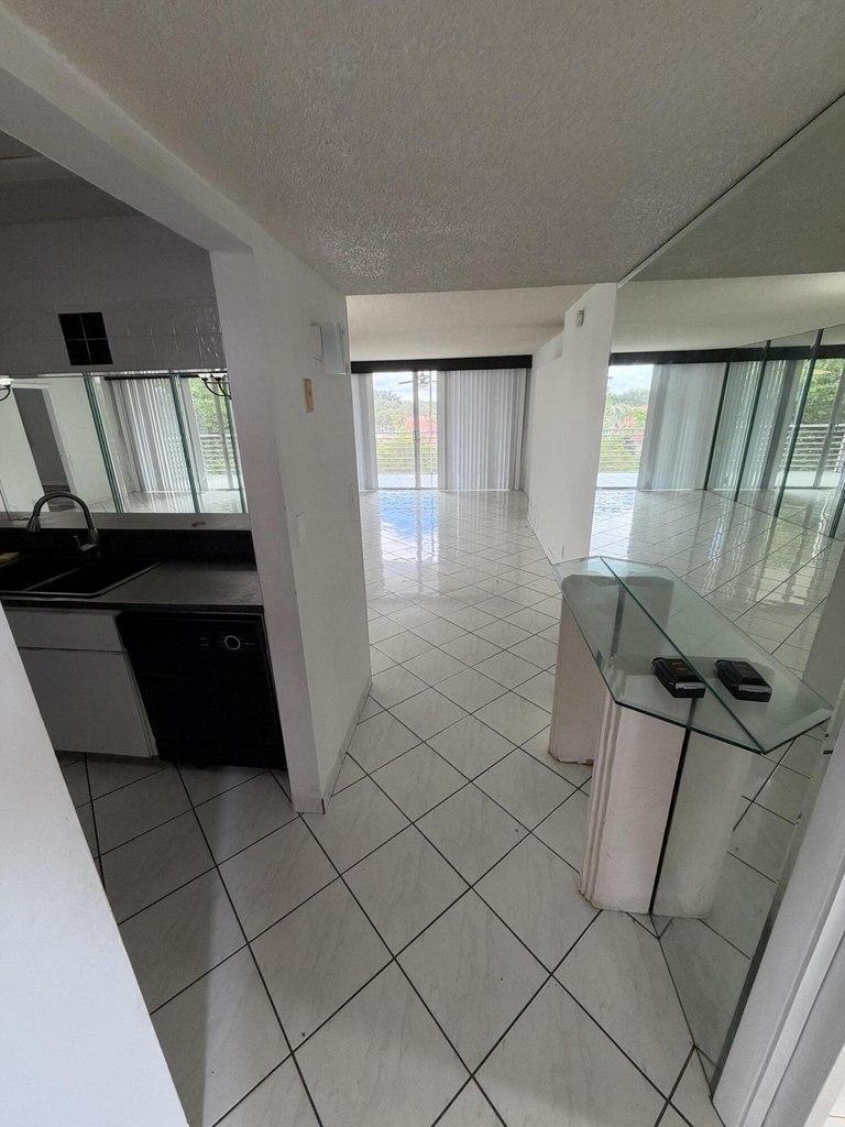 9510 Seagrape Drive - Photo 2