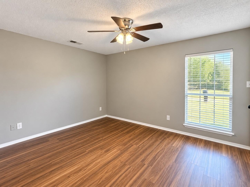 10057 Fm 751 - Photo 7