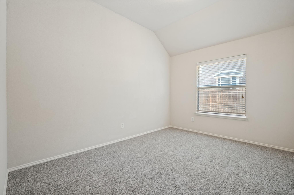 1021 Cherry Hill Lane - Photo 9