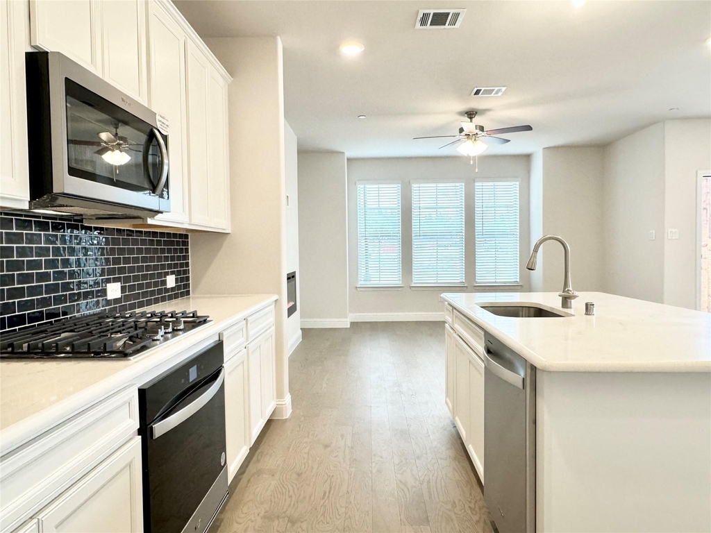 7856 Manilla Drive - Photo 4