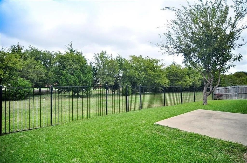 1207 Fox Trail Drive - Photo 21