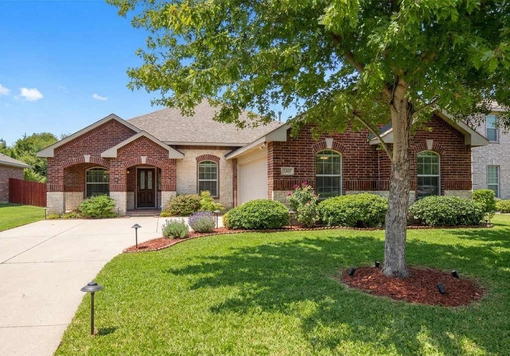 1207 Fox Trail Drive - Photo 0
