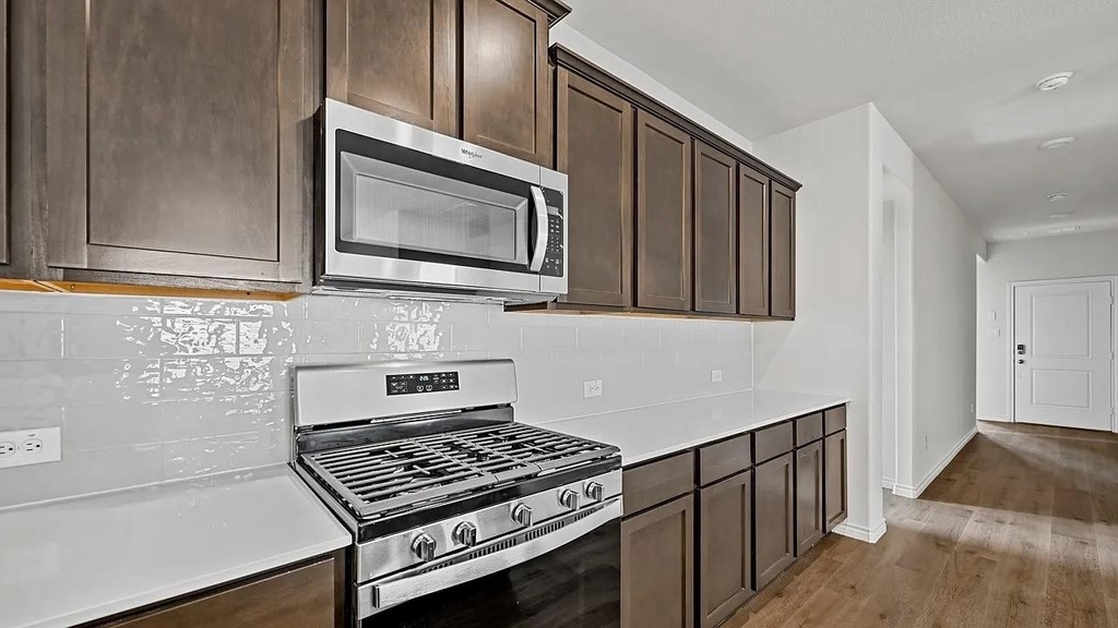 2067 Hearn Drive - Photo 10