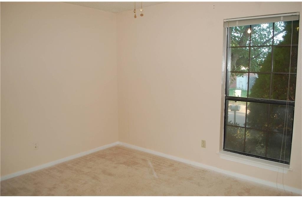 1127 Rimcrest Drive - Photo 17