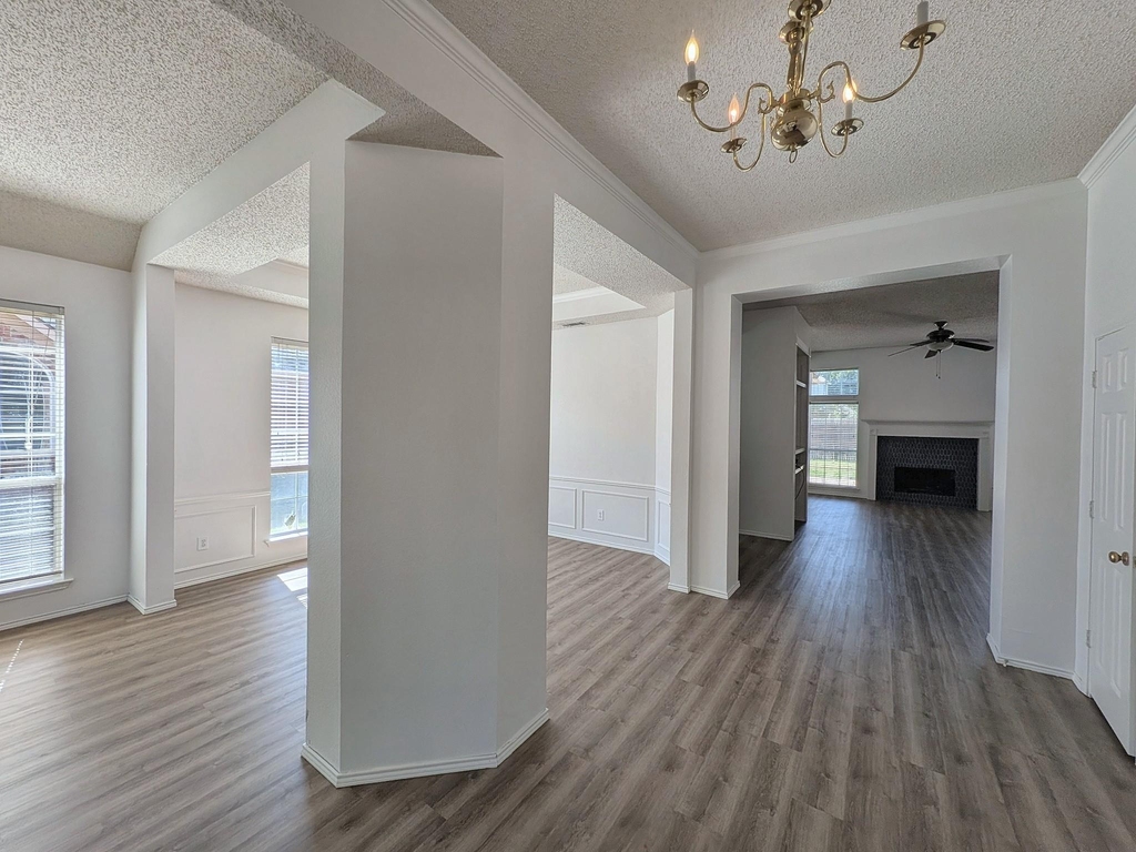 6909 Cinnabar Drive - Photo 9