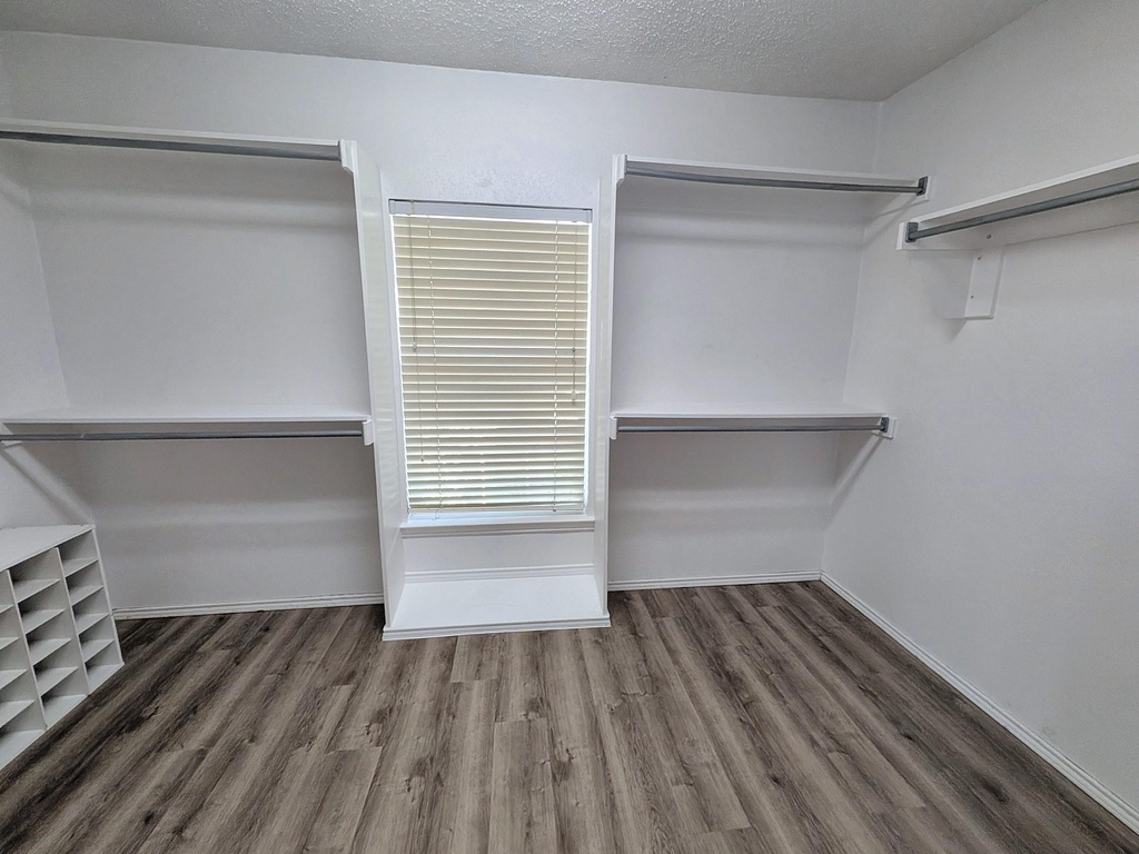 6909 Cinnabar Drive - Photo 29