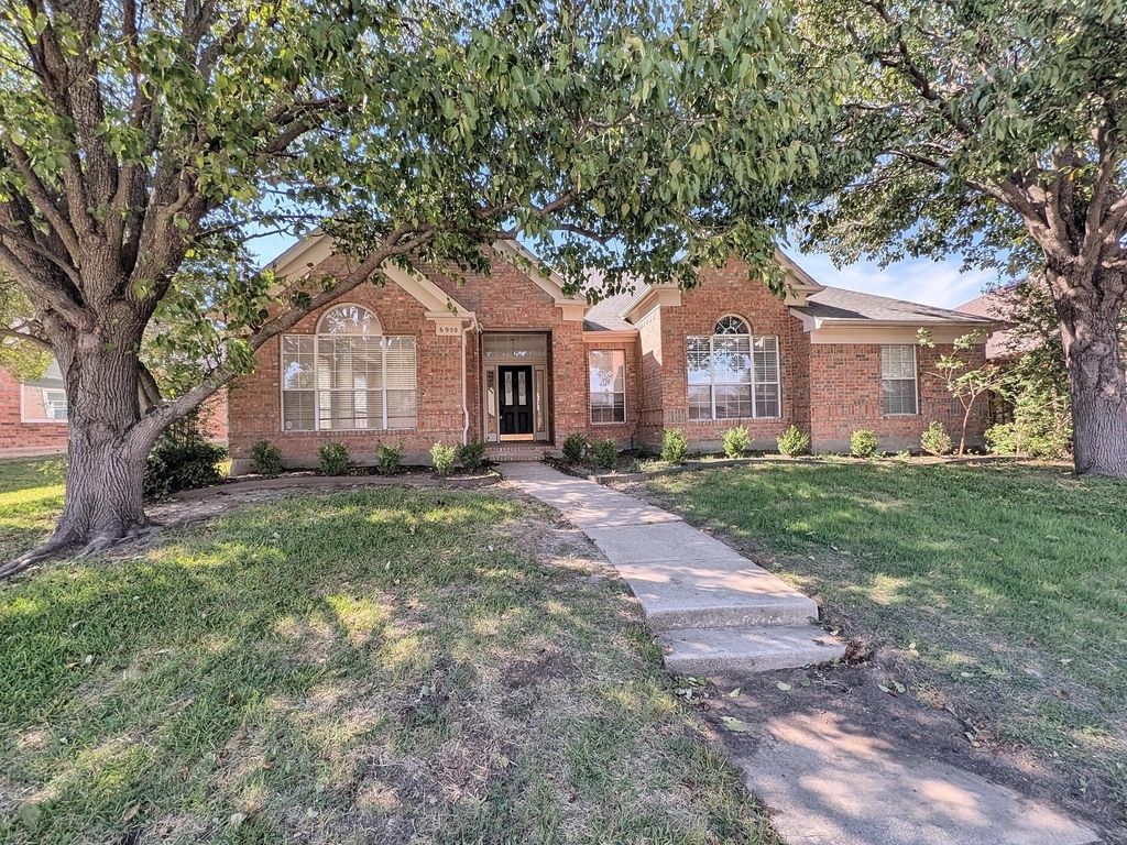 6909 Cinnabar Drive - Photo 2