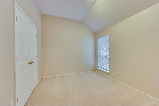 214 E Lynn Creek Drive E - Photo 6