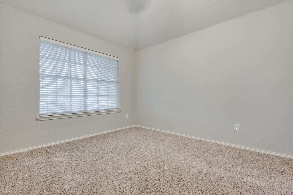 5512 Rock Canyon Road - Photo 17