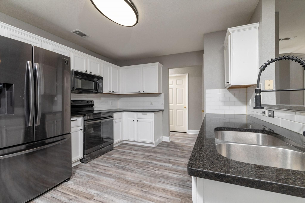 224 Cobblestone Circle - Photo 17