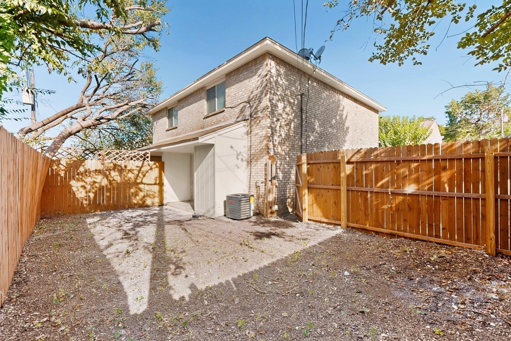 132 Graystone Place - Photo 33