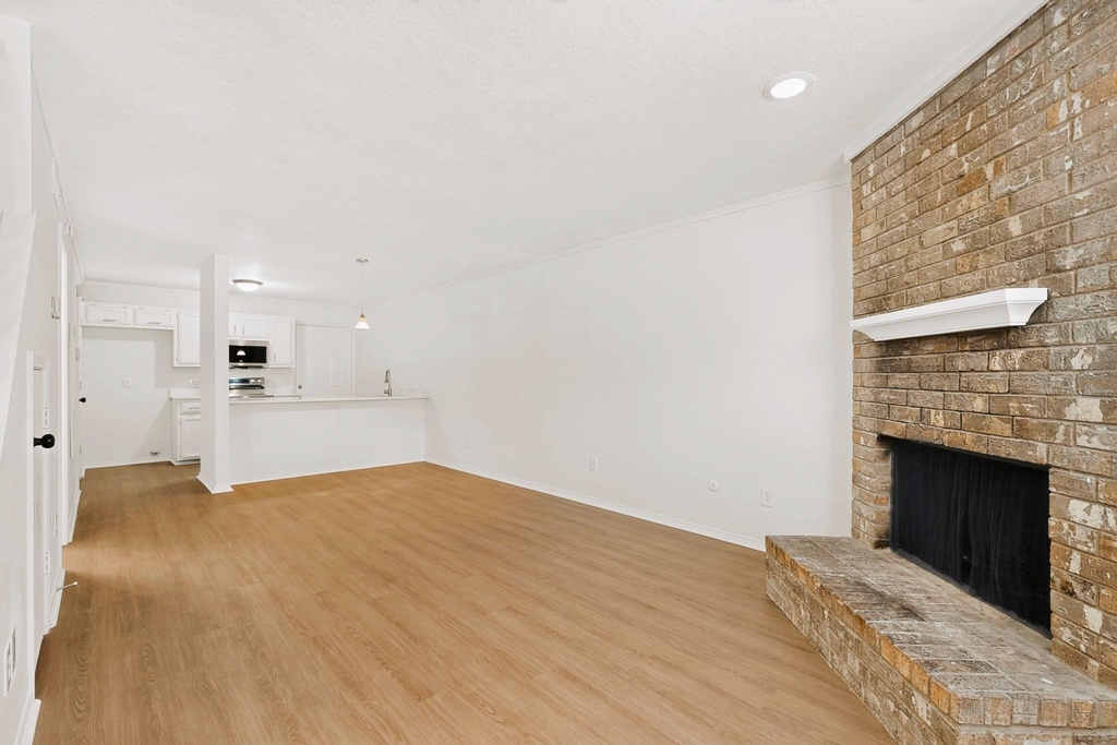 132 Graystone Place - Photo 6