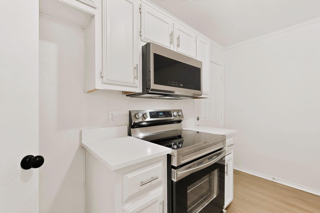 132 Graystone Place - Photo 15