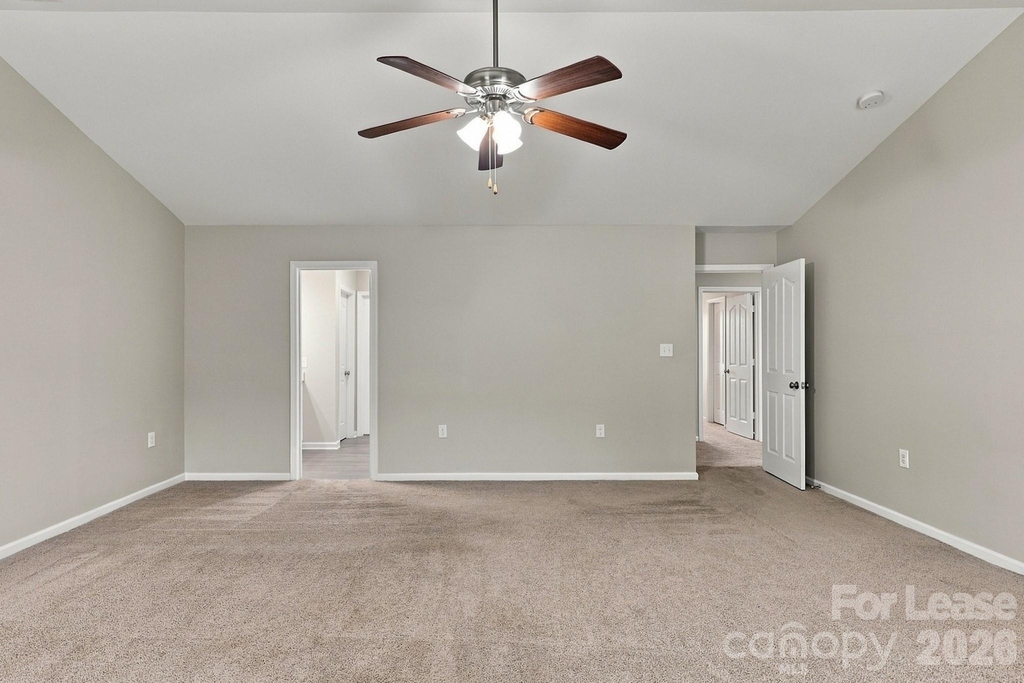 2204 Reid Pointe Avenue - Photo 27