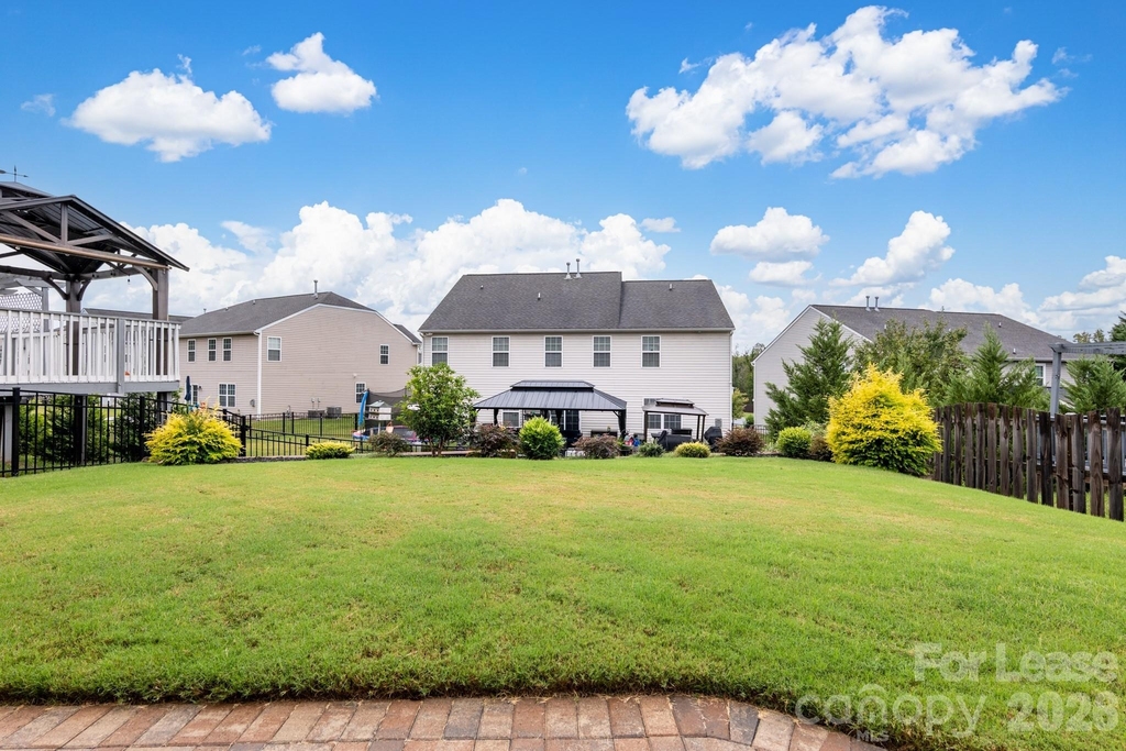 2204 Reid Pointe Avenue - Photo 41