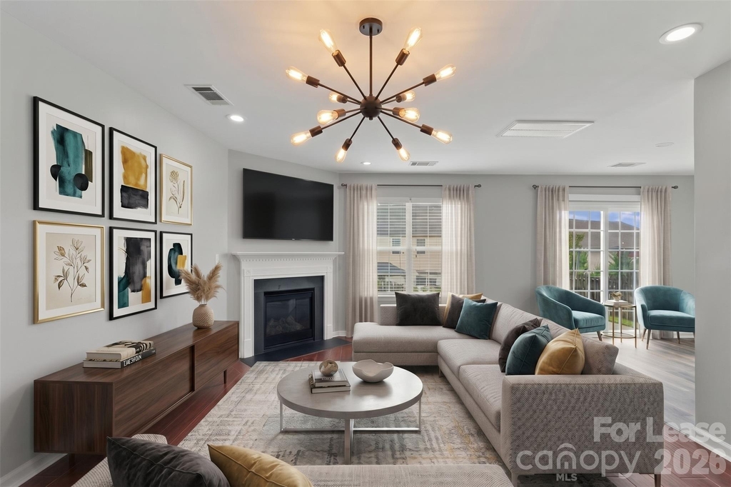 2204 Reid Pointe Avenue - Photo 1