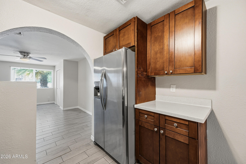 1229 E Mountain View Road - Photo 14