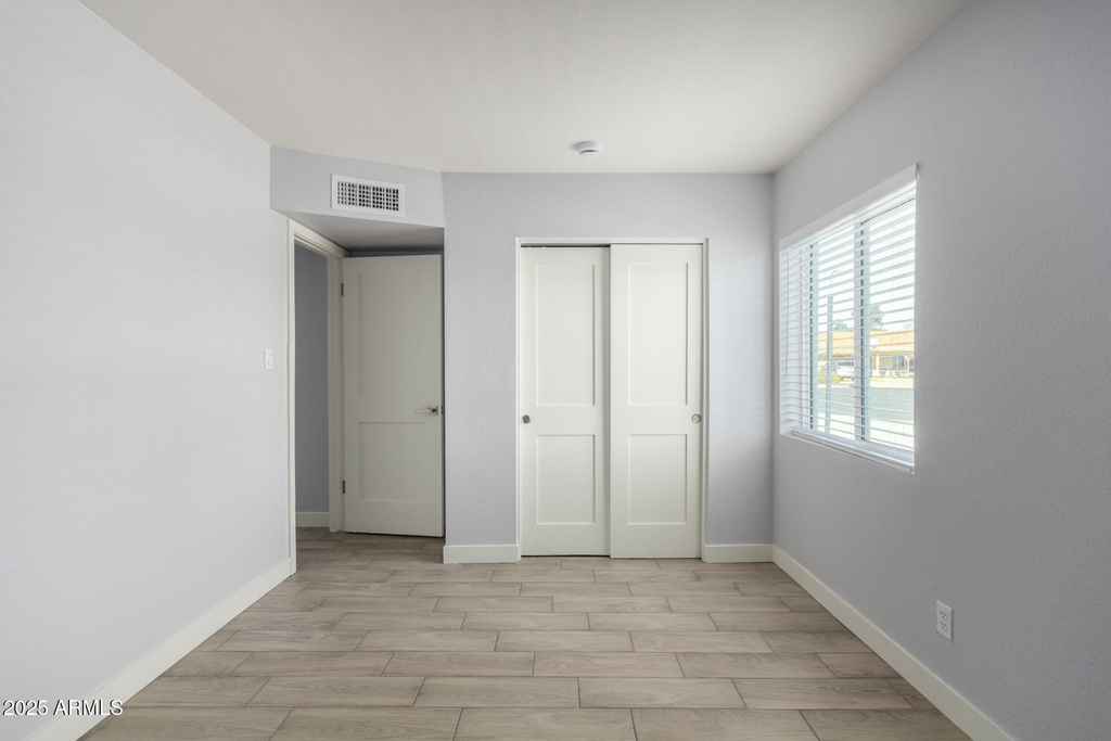 4302 N 80th Lane - Photo 12