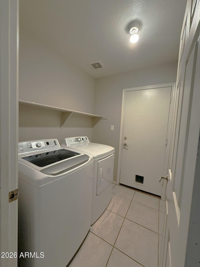 1720 E Flint Street - Photo 9