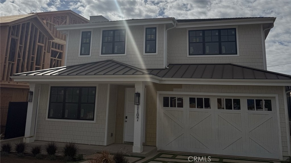 1107 Hartzell - Photo 1