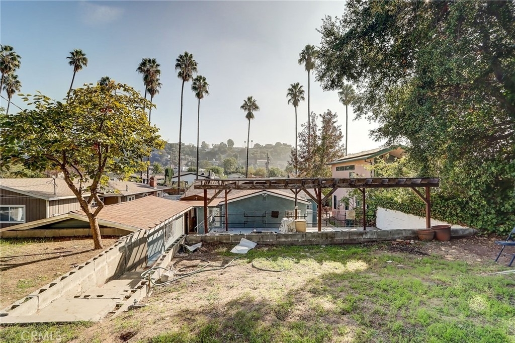1567 Fair Park Avenue - Photo 24