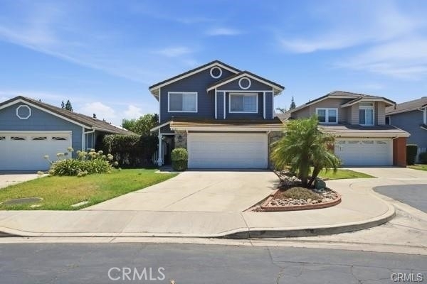 4425 Ironwood - Photo 0
