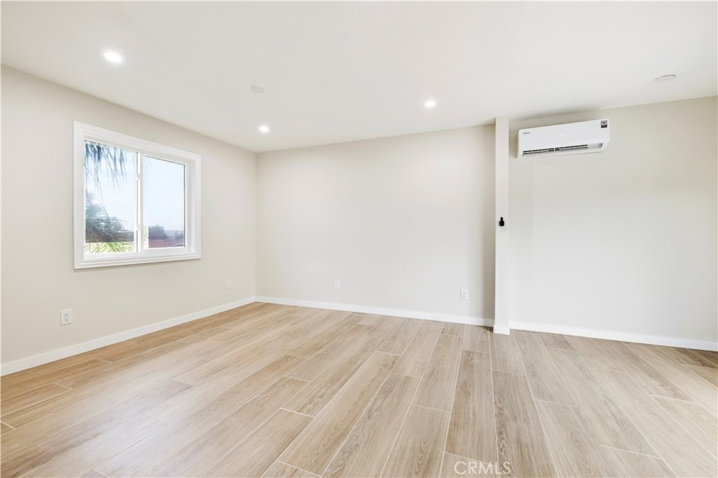12869 Newton Street - Photo 2