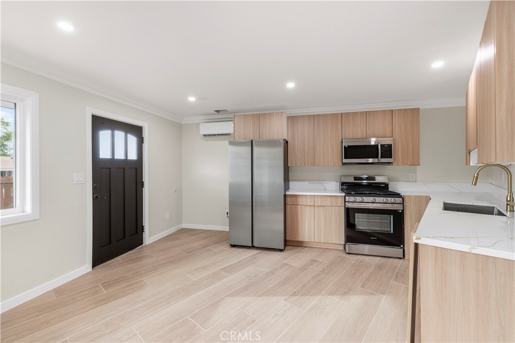 12869 Newton Street - Photo 8