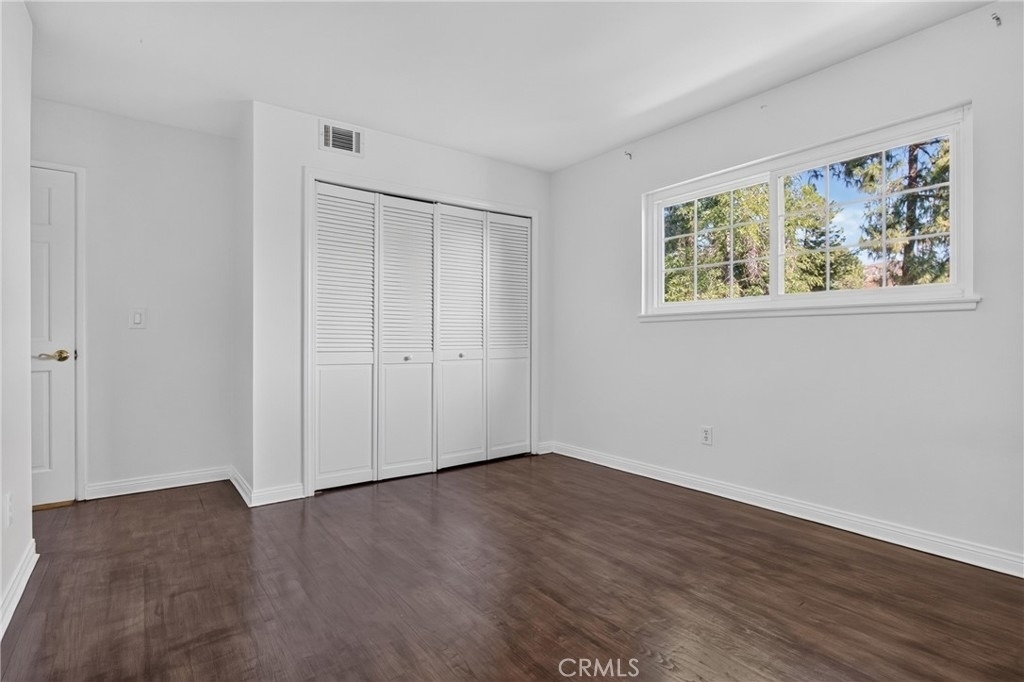 18731 Dylan Street - Photo 26