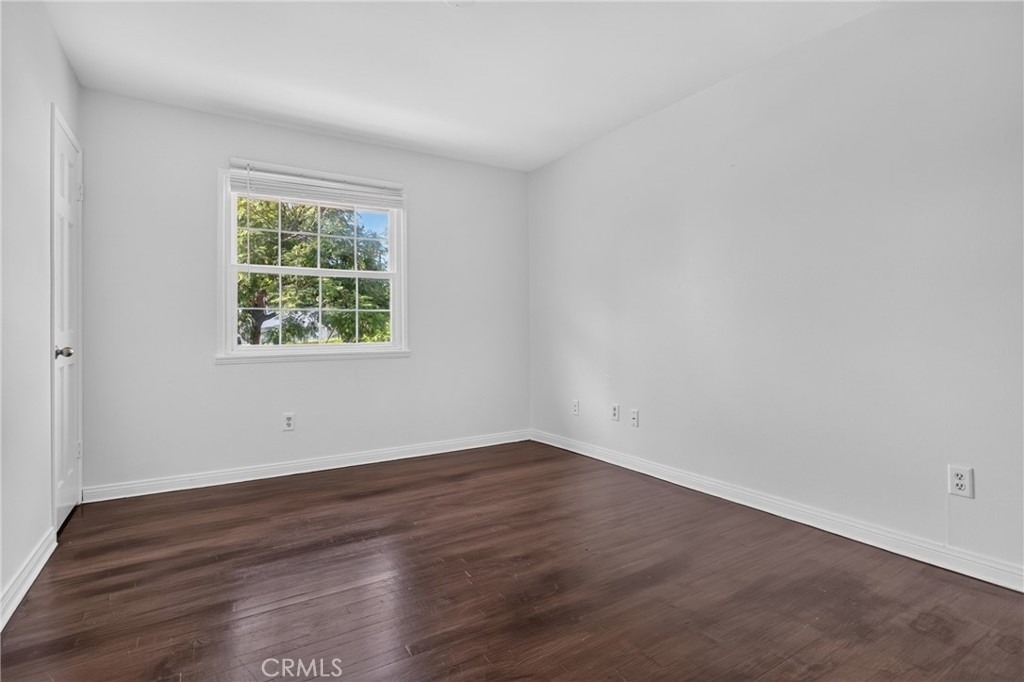 18731 Dylan Street - Photo 18