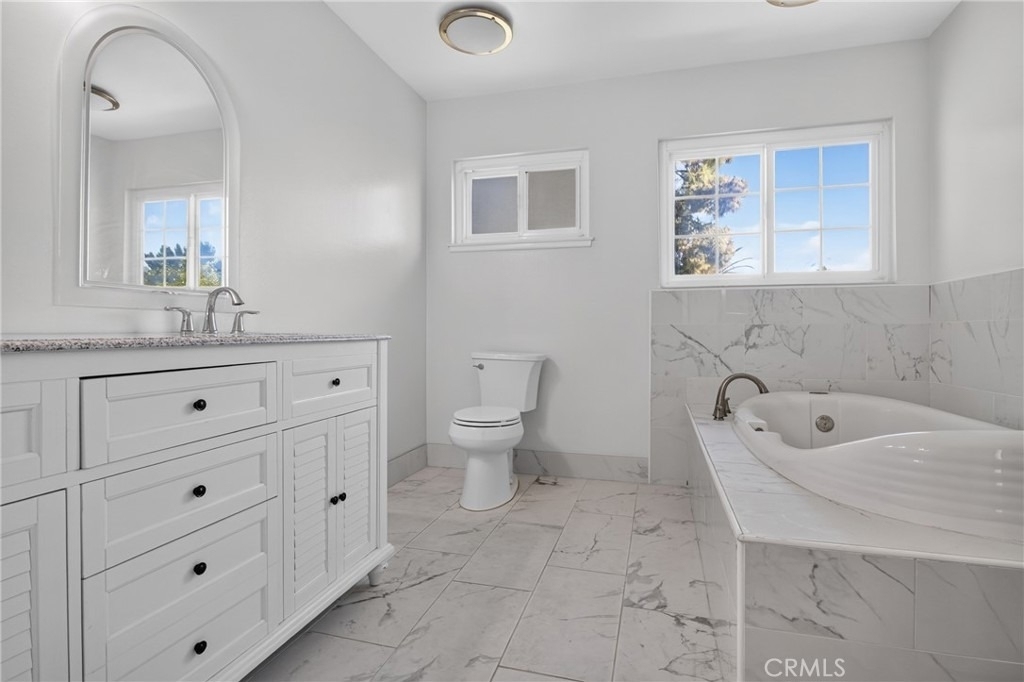 18731 Dylan Street - Photo 22
