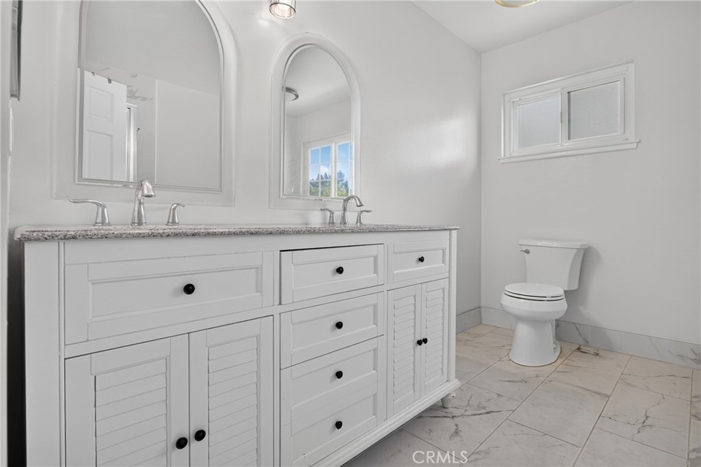 18731 Dylan Street - Photo 23