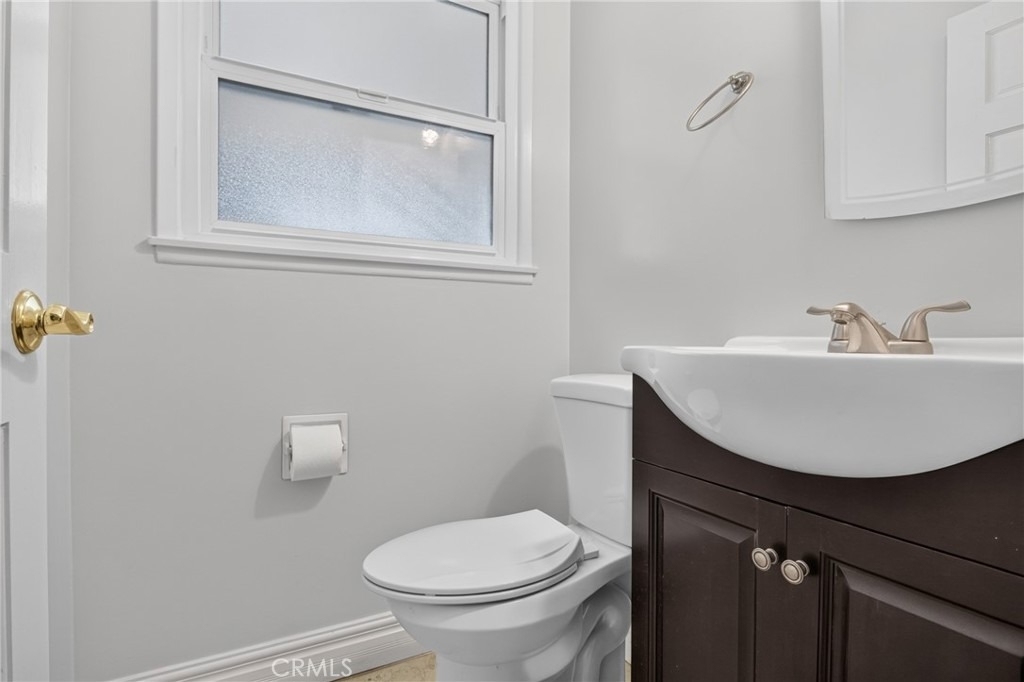 18731 Dylan Street - Photo 7