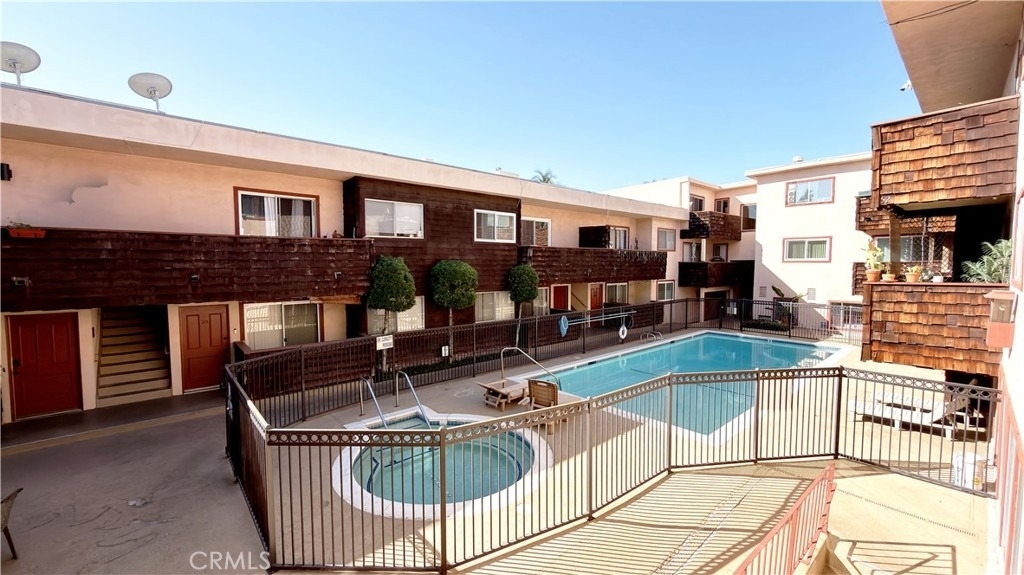 5349 Newcastle - Photo 1