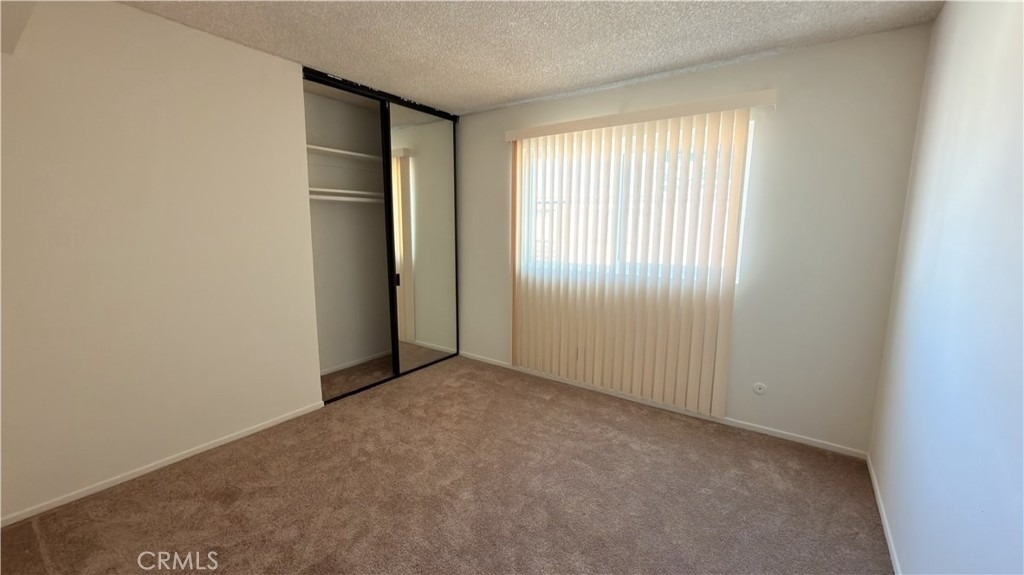 5349 Newcastle - Photo 10