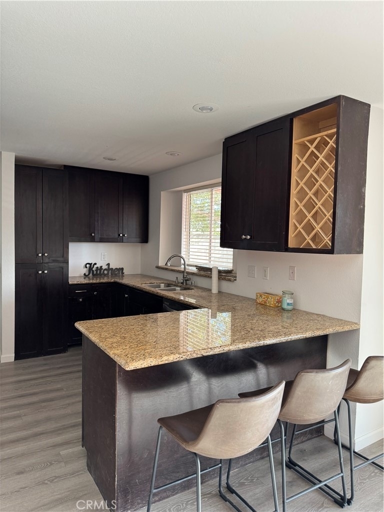 37233 Newbury - Photo 3
