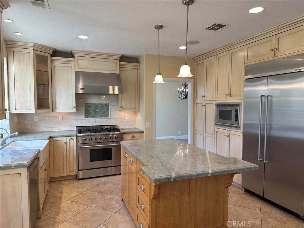 32503 Carrie Place - Photo 4