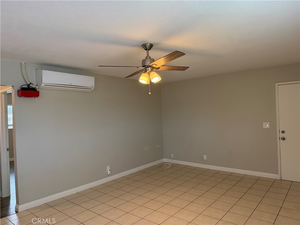 6631 Kingman Avenue - Photo 4